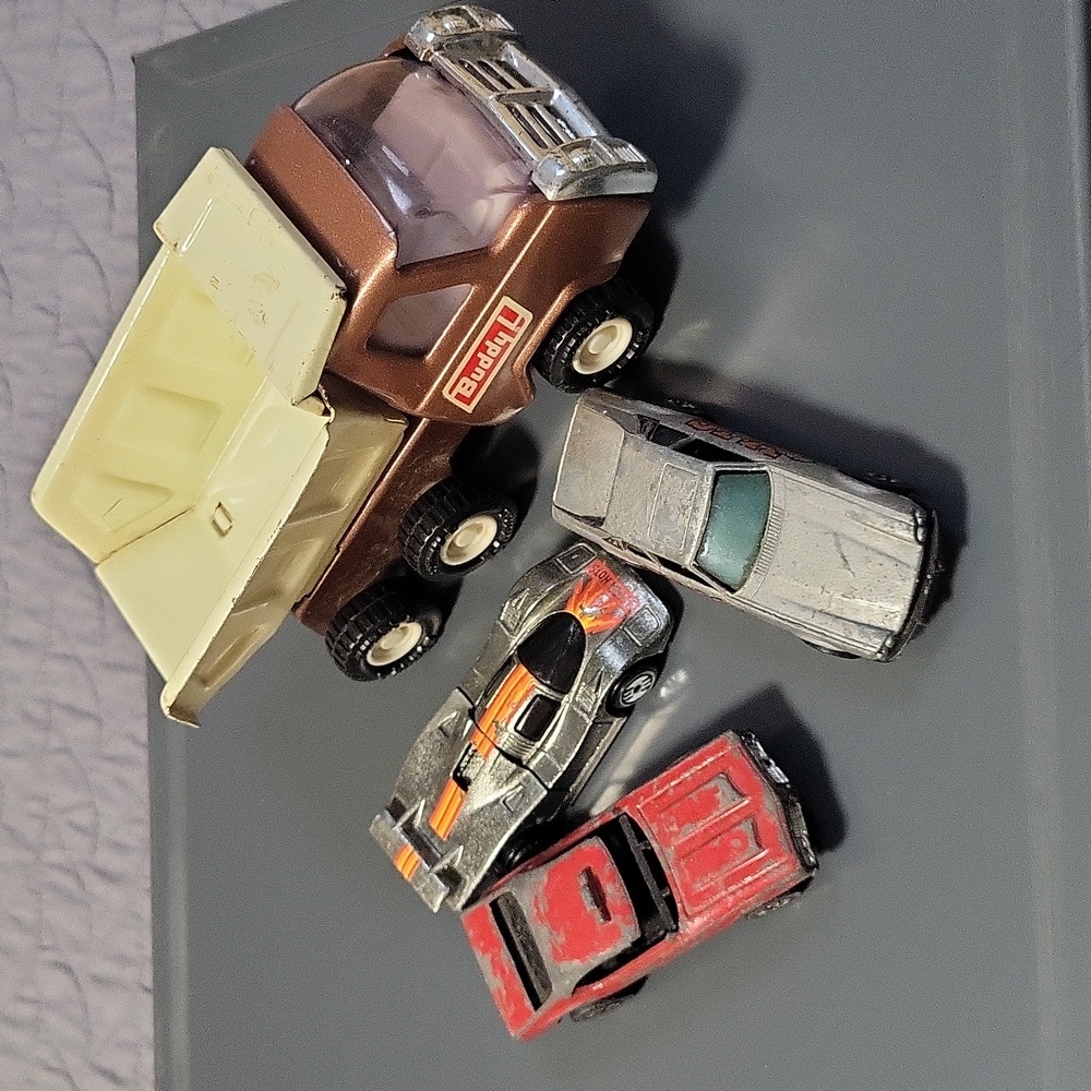 Buddy L Dump Truck & 3 Hot Wheels Cars